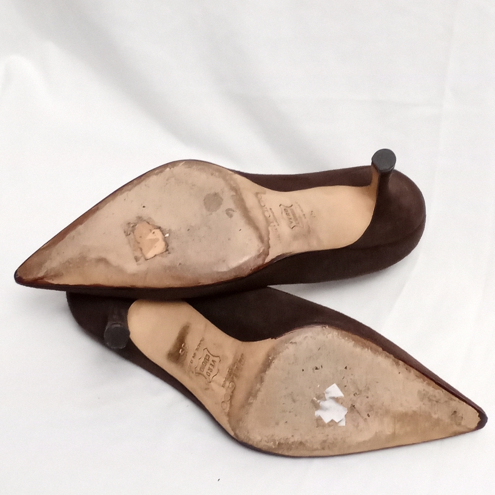 JIMMY CHOO Brown Suede Heels - Picture 6 of 9